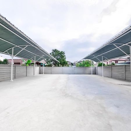 The Zai Apartment Ban Krathum Lom Екстер'єр фото
