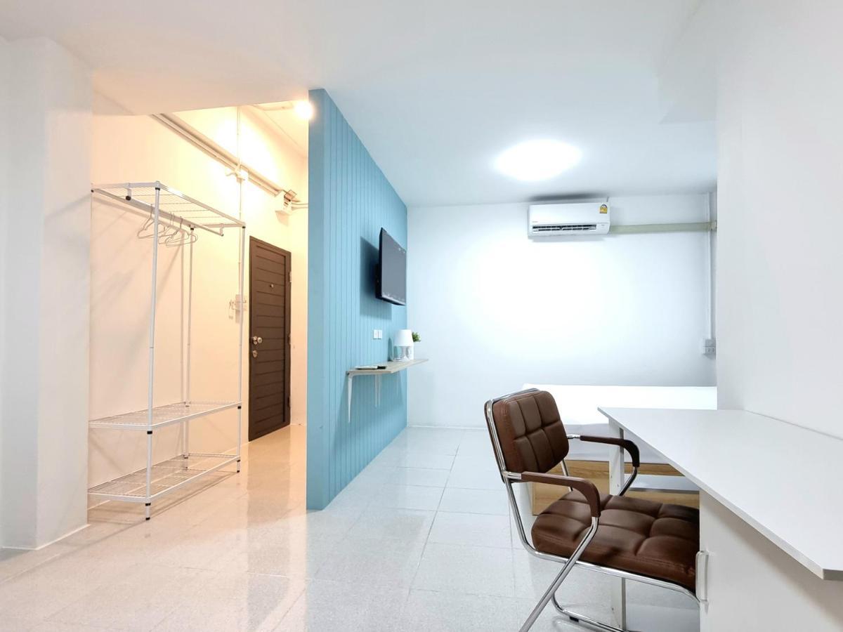 The Zai Apartment Ban Krathum Lom Екстер'єр фото