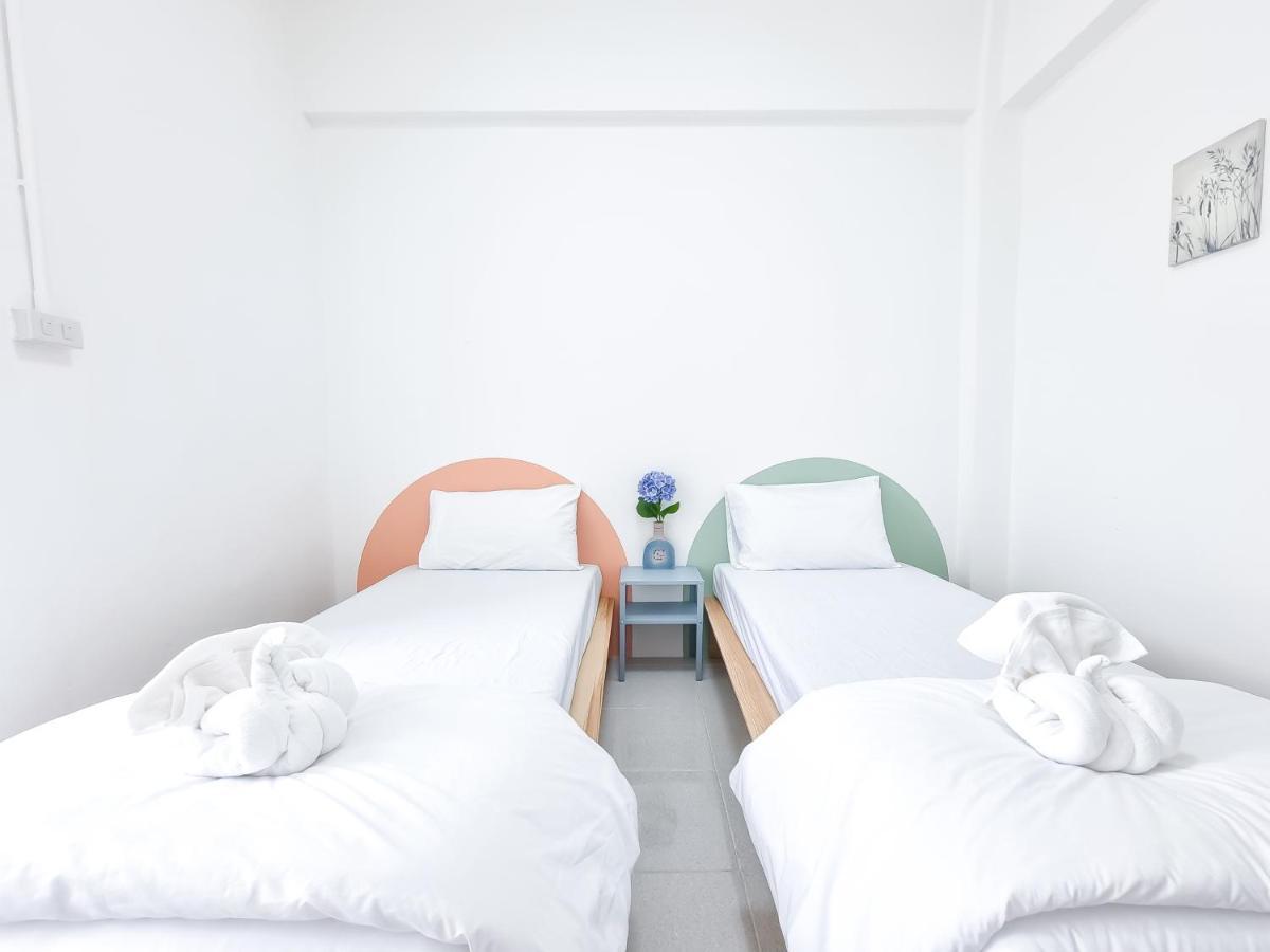 The Zai Apartment Ban Krathum Lom Екстер'єр фото