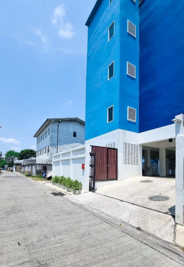 The Zai Apartment Ban Krathum Lom Екстер'єр фото